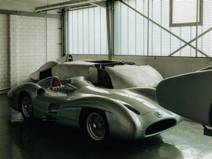 Leaked Documents Reveal Secrets Of Mercedes-Benz's Blanche Project