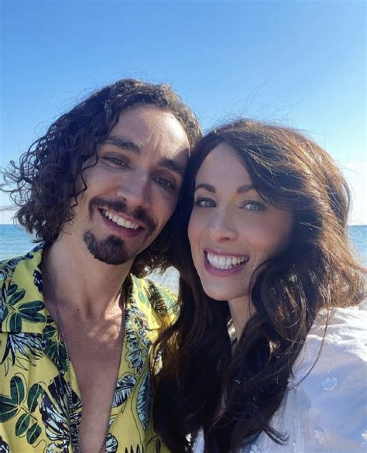 Unraveling The Mystery: Who Is Robert Sheehan's Wife?