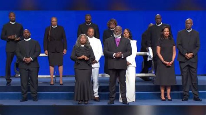 When Did TD Jakes' Wife Die? Timeline Of Tragedy